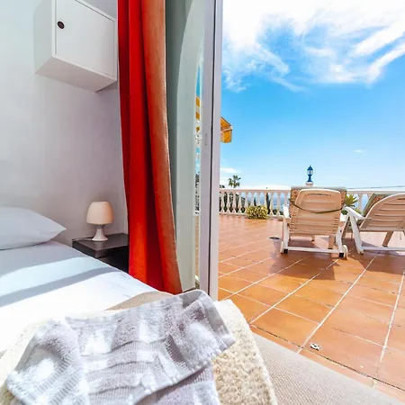 Semesterbostad Villa Amor *