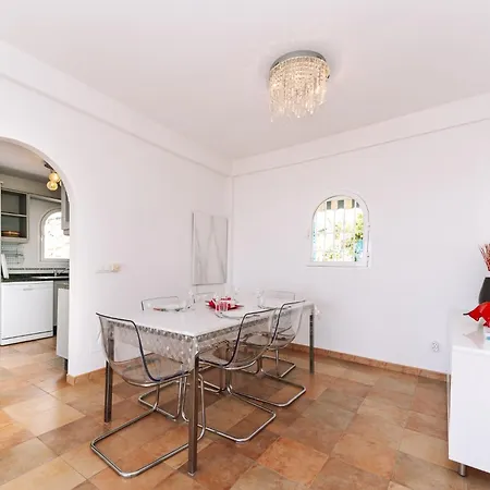 Villa Amor Semesterbostad *